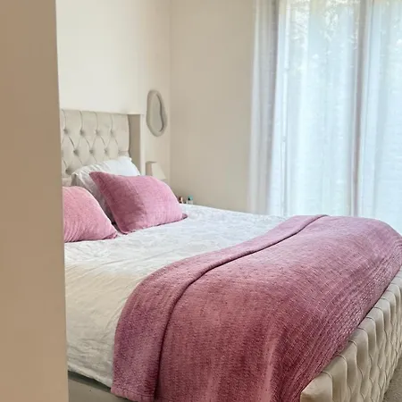 Appartement Luxury Eiffel Tower Parijs