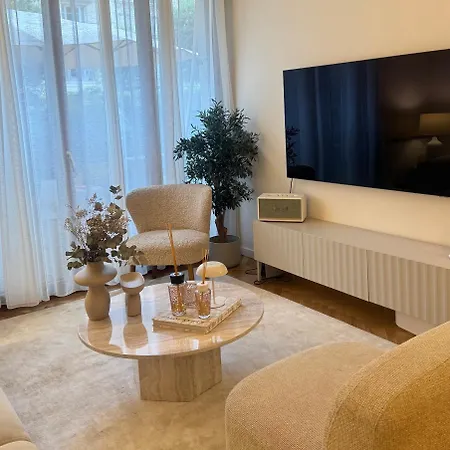 Appartement Luxury Eiffel Tower Parijs